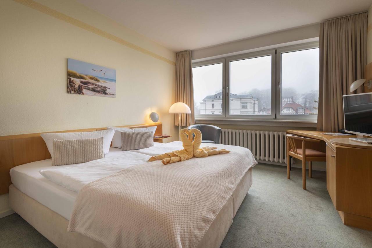 Hotel Wald Und See Heringsdorf  Buitenkant foto